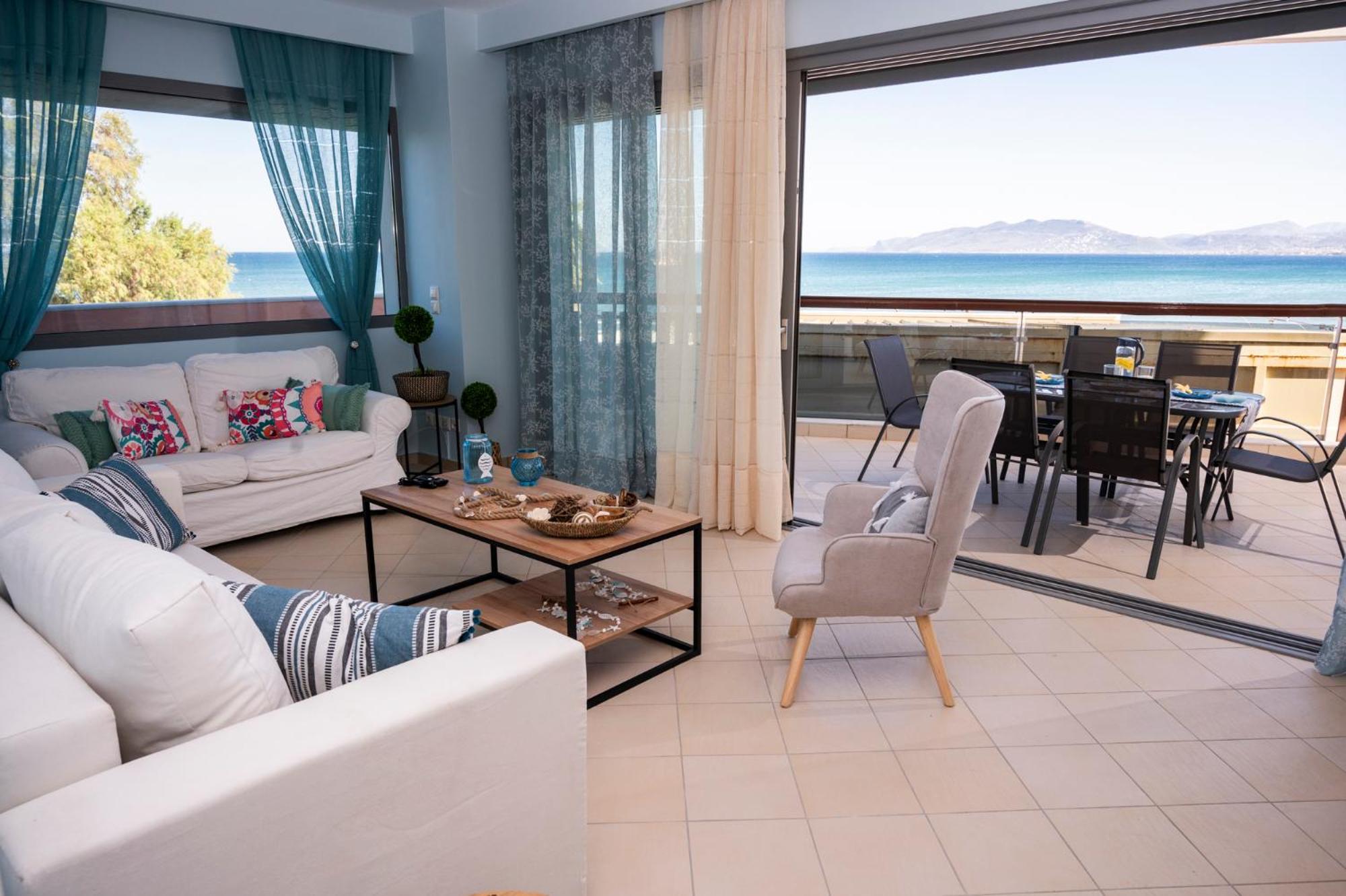 Oceanis Apartments Artemida  Bagian luar foto